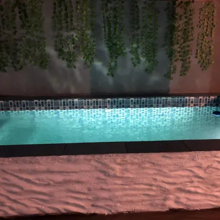Sobrado Com Piscina Perto Praia Caraguatatuba Exterior photo