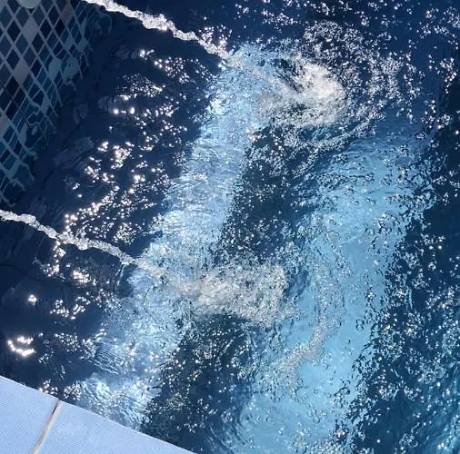 Sobrado Com Piscina Perto Praia
