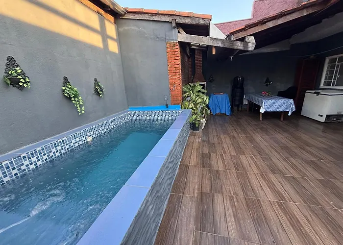 Sobrado Com Piscina Perto Praia