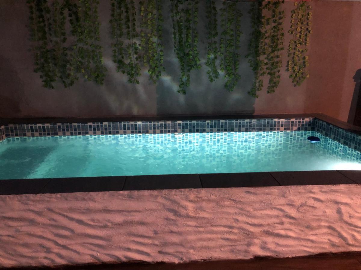 Sobrado Com Piscina Perto Holiday home *